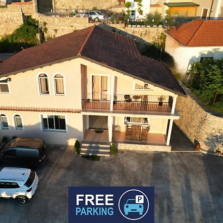 Bed and Breakfast Vila Ama Круя Экстерьер фото