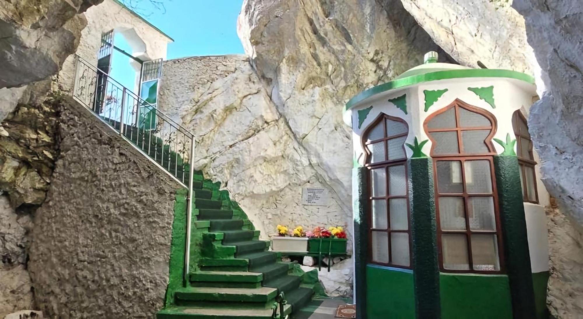 Bed and Breakfast Vila Ama Круя Экстерьер фото