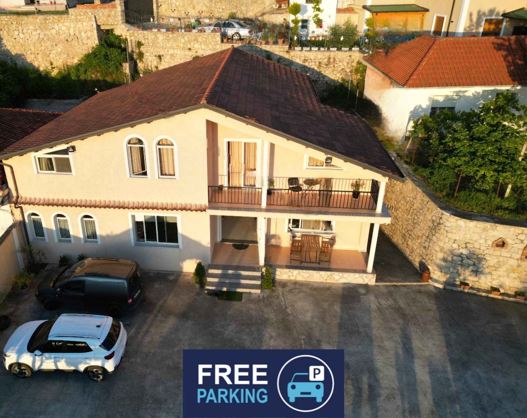 Bed and Breakfast Vila Ama Круя Экстерьер фото